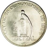 Guatemala coin 1/2 Quetzal (1925) reverse reverse of 1/2 Quetzal (1925) coin with KM# 241 from Guatemala.
