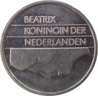 obverse of 25 Cents - Beatrix (1982 - 2001) coin with KM# 204 from Netherlands. Inscription: BEATRIX KONINGIN DER NEDERLANDEN