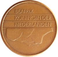 obverse of 5 Gulden - Beatrix (1987 - 2001) coin with KM# 210 from Netherlands. Inscription: BEATRIX KONINGIN DER NEDERLANDEN