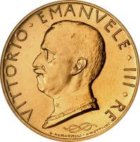 obverse of 100 Lire - Vittorio Emanuele III (1931 - 1933) coin with KM# 72 from Italy. Inscription: VITTORIO EMANUELE III RE G. ROMAGNOLI A. MOTTI INC.
