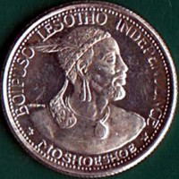 obverse of 10 Licente - Moshoeshoe II - Independence (1966) coin with KM# 2 from Lesotho. Inscription: BOIPUSO LESOTHO INDEPENDENCE * MOSHOESHOE *