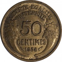 reverse of 50 Centimes (1931 - 1947) coin with KM# 894 from France. Inscription: LIBERTE · EGALITE FRATERNITE 50 CENTIMES 1932