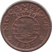 obverse of 1 Escudo (1953 - 1974) coin with KM# 82 from Mozambique. Inscription: · MOÇAMBIQUE · · 1957 ·