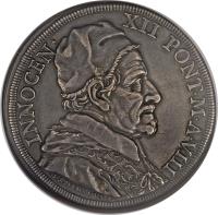 obverse of 1 Piastra - Innocent XII - Port of Anzio (1699) coin with KM# 615 from Italian States.