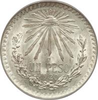 Mexico coin 1 Peso (1920 - 1945) reverse reverse of 1 Peso (1920 - 1945) coin with KM# 455 from Mexico. Inscription: LIBERTAD M UN PESO 1923