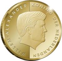 obverse of 10 Florin - Willem-Alexander - Investiture of King Willem-Alexander (2013) coin from Aruba. Inscription: WILLEM-ALEXANDER KONING DER NEDERLANDEN EK