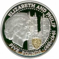 Guernsey coin 5 Pounds - Elizabeth II - Queen's Golden Wedding Anniversary (1997) reverse reverse of 5 Pounds - Elizabeth II - Queen's Golden Wedding Anniversary (1997) coin with KM# 71a from Guernsey. Inscription: ELIZABETH AND PHILIP 1947-1997 FIVE POUNDS ·