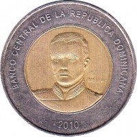 obverse of 10 Pesos (2005 - 2010) coin with KM# 106 from Dominican Republic. Inscription: REPUBLICA DOMINICANA 10 PESOS 2005