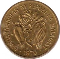 obverse of 10 Francs - FAO (1970 - 1989) coin with KM# 11 from Madagascar. Inscription: FAMOAHAMBOLAN' NY REPOBLIKA MALAGASY 1989