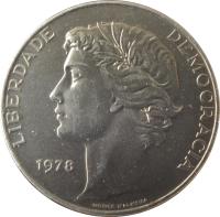 obverse of 25 Escudos (1977 - 1978) coin with KM# 607 from Portugal. Inscription: LIBERDADE DEMOCRACIA 1977 NORTE D'ALMEIRA