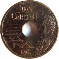 Spain coin 25 Pesetas - Juan Carlos I - Giralda Tower of Sevilla (1992) obverse obverse of 25 Pesetas - Juan Carlos I - Giralda Tower of Sevilla (1992) coin with KM# 904 from Spain. Inscription: JUAN CARLOS I ESPAÑA 1992