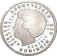obverse of 1 Gulden - Beatrix - Last Gulden (2001) coin with KM# 233a from Netherlands. Inscription: BEATRIX KONINGIN DER NEDERLANDEN