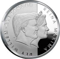 obverse of 5 Florin - Willem-Alexander - Royal visit (2013) coin with KM# 54 from Aruba. Inscription: REY WILLEM-ALEXANDER REINA MÁXIMA EK