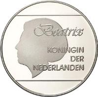 obverse of 50 Florin - Beatrix - 10th Anniversary of Independence (1996) coin with KM# 16 from Aruba. Inscription: Beatrix KONINGIN DER NEDERLANDEN