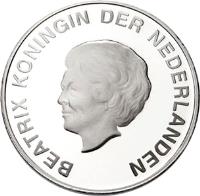 obverse of 10 Florin - Beatrix - Owl (2003) coin with KM# 29 from Aruba. Inscription: BEATRIX KONINGIN DER NEDERLANDEN