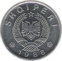 Albania coin 20 Qindarka (1988) obverse obverse of 20 Qindarka (1988) coin with KM# 65 from Albania. Inscription: SHQIPERI 24MAJ1944 1988