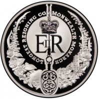 LONGEST REIGNING COMMONWEALTH MONARCH. EIIR.