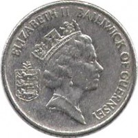 obverse of 5 Pence - Elizabeth II - Larger; 3'rd Portrait (1985 - 1990) coin with KM# 42.1 from Guernsey. Inscription: ELIZABETH II BAILIWICK OF GUERNSEY