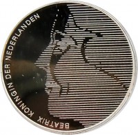 obverse of 50 Gulden - Beatrix - William of Orange (1984) coin with KM# 208 from Netherlands. Inscription: BEATRIX KONINGIN DER NEDERLANDEN