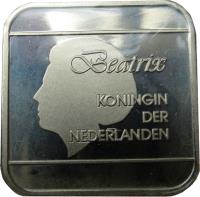 Aruba coin 5 Florin - Beatrix (1995 - 2005) obverse obverse of 5 Florin - Beatrix (1995 - 2005) coin with KM# 12 from Aruba. Inscription: Beatrix KONINGIN DER NEDERLANDEN