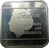 obverse of 5 Florin - Beatrix (1995 - 2005) coin with KM# 12 from Aruba. Inscription: Beatrix KONINGIN DER NEDERLANDEN