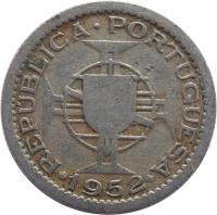 Guinea-Bissau coin 2 1/2 Escudos (1952) reverse reverse of 2 1/2 Escudos (1952) coin with KM# 9 from Guinea-Bissau. Inscription: REPÚBLICA · PORTUGUESA · 1952 ·