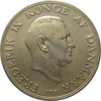 obverse of 2 Kroner - Frederik IX (1947 - 1960) coin with KM# 838 from Denmark. Inscription: FREDERIK IX KONGE AF DANMARK N ♥ S