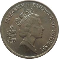obverse of 10 Pence - Elizabeth II - Smaller; 3'rd Portrait (1992 - 1997) coin with KM# 43.2 from Guernsey. Inscription: ELIZABETH II BAILIWICK OF GUERNSEY