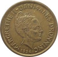 obverse of 20 Kroner - Margrethe II - 1'st Coat of Arms; 3'rd Portrait (1994 - 1999) coin with KM# 878 from Denmark. Inscription: MARGRETHE II ♥ DANMARKS DRONNING 1994