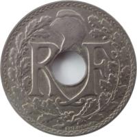 France coin 10 Centimes (1917 - 1938) obverse obverse of 10 Centimes (1917 - 1938) coin with KM# 866a from France. Inscription: R F EM LINDAUER